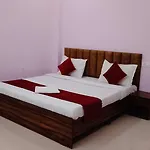 Hotel O Velvet