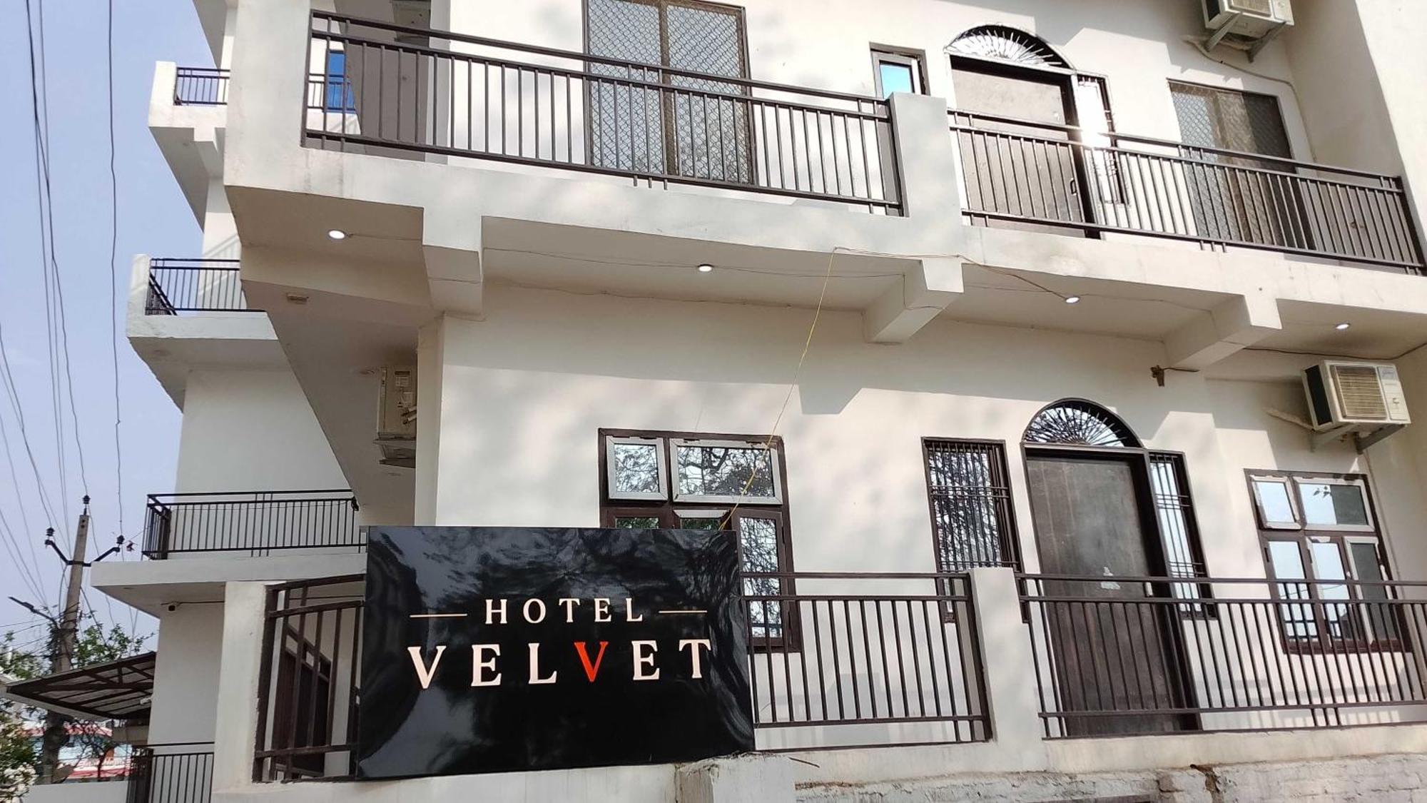 O Velvet Hotel